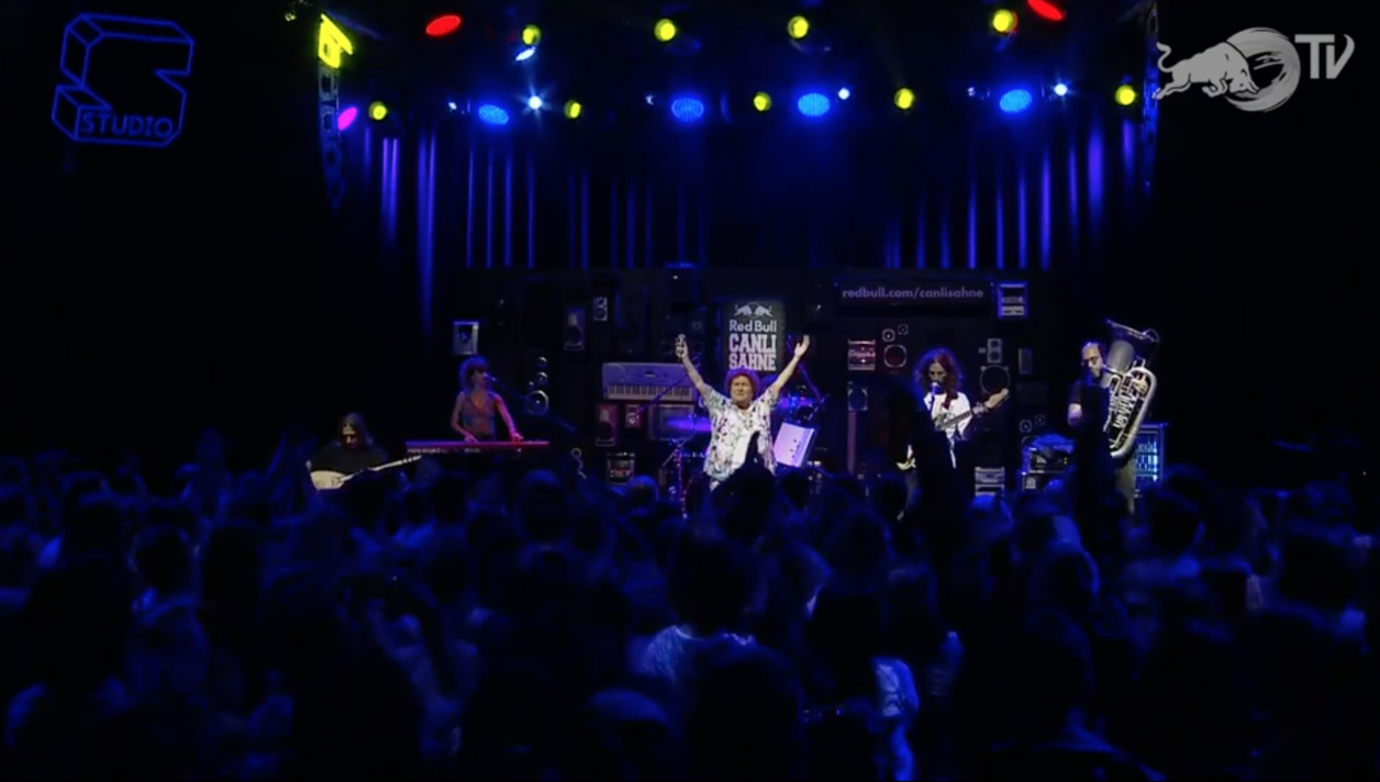 GreedyforBestMusic-SeldaBağcan-BoomPam-live-Istanbul-RedBullTV GreedyforBestMusic-SeldaBağcan-BoomPam-live-Istanbul-RedBullTV