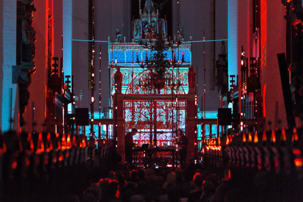 GreedyforBestMusic-Den-Sorte-Skole-Refrakto-1